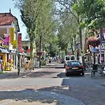 Prinsenhof # Vierentwintig *