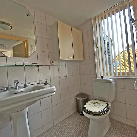 Prinsenhof # Vierentwintig *