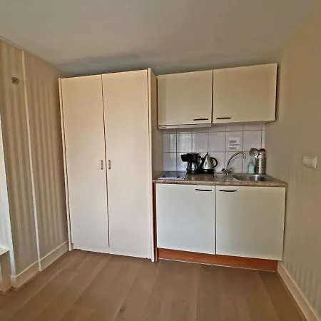 Prinsenhof # Vierentwintig ברחן