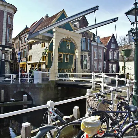 Prinsenhof # Vierentwintig *